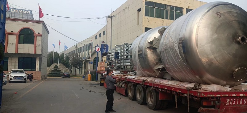 【川一股份】40T双级反渗透设备发往湖北