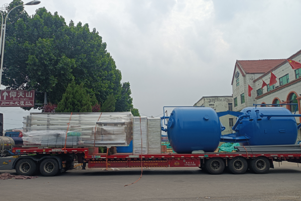 【川一股份】60T/H反渗透设备装车发往云南大理市